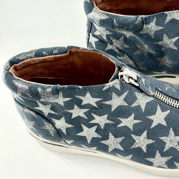 Kenneth Cole Gentle Souls Sneakers Size 8M Blue Star Print Zip Up - Picture 9 of 12